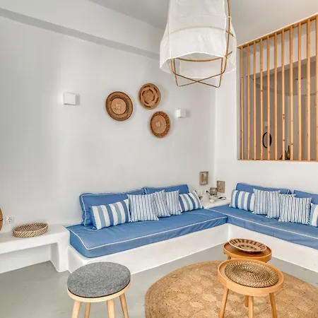 Kentra House - Parikia Center *